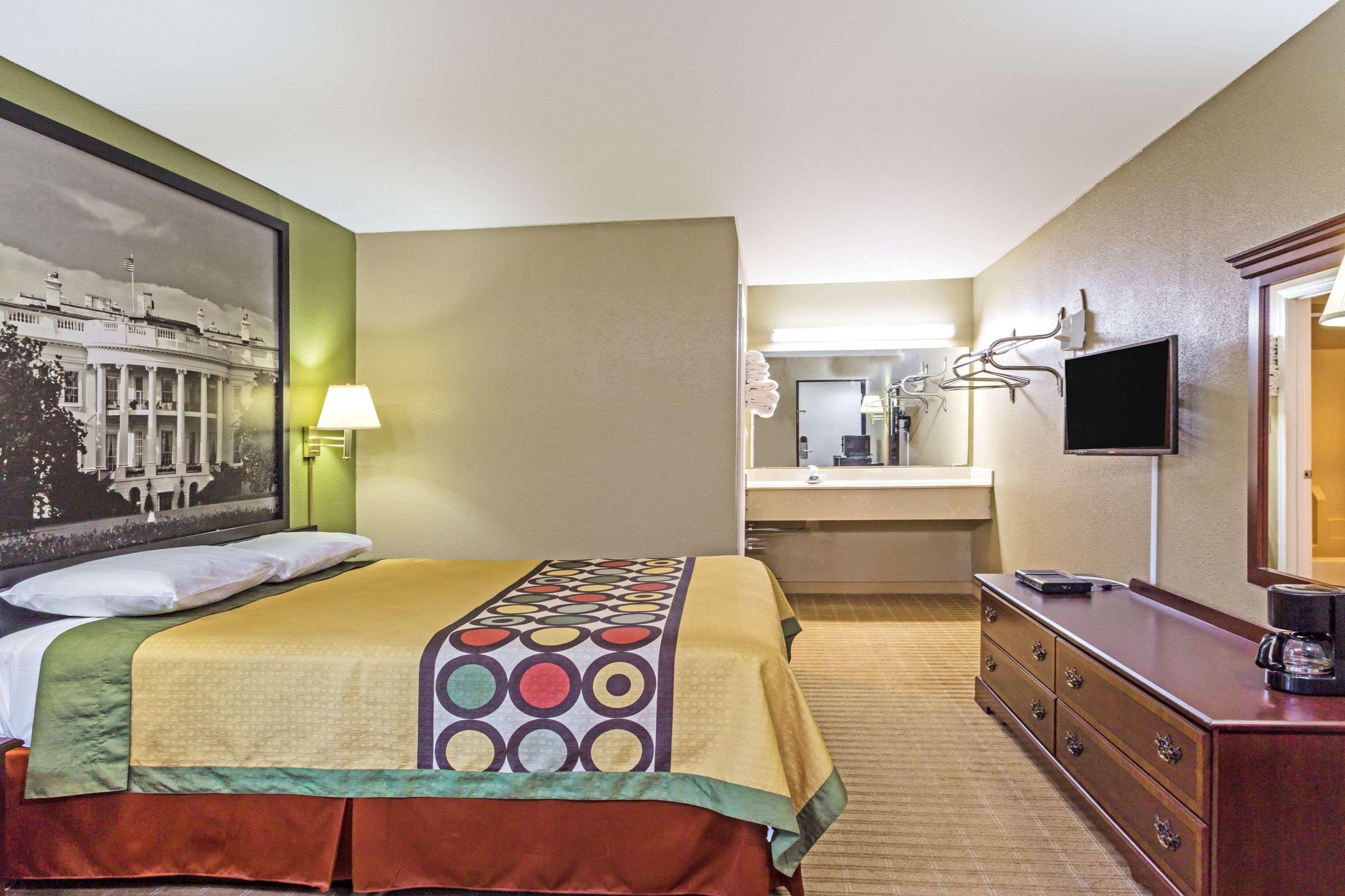 Super 8 By Wyndham Jessup/Baltimore Area Exterior photo